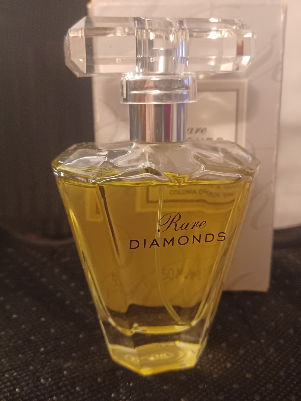Avon Rare Diamonds Eau de Parfum Spray - Light Gray and White NIB